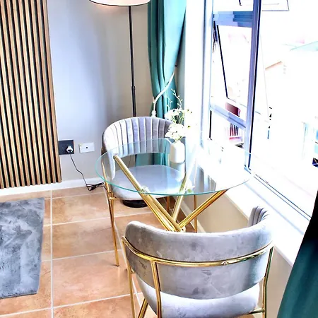 Yellow Couch Studio Apartment 1 Kingbed Kapstadt Exterior foto