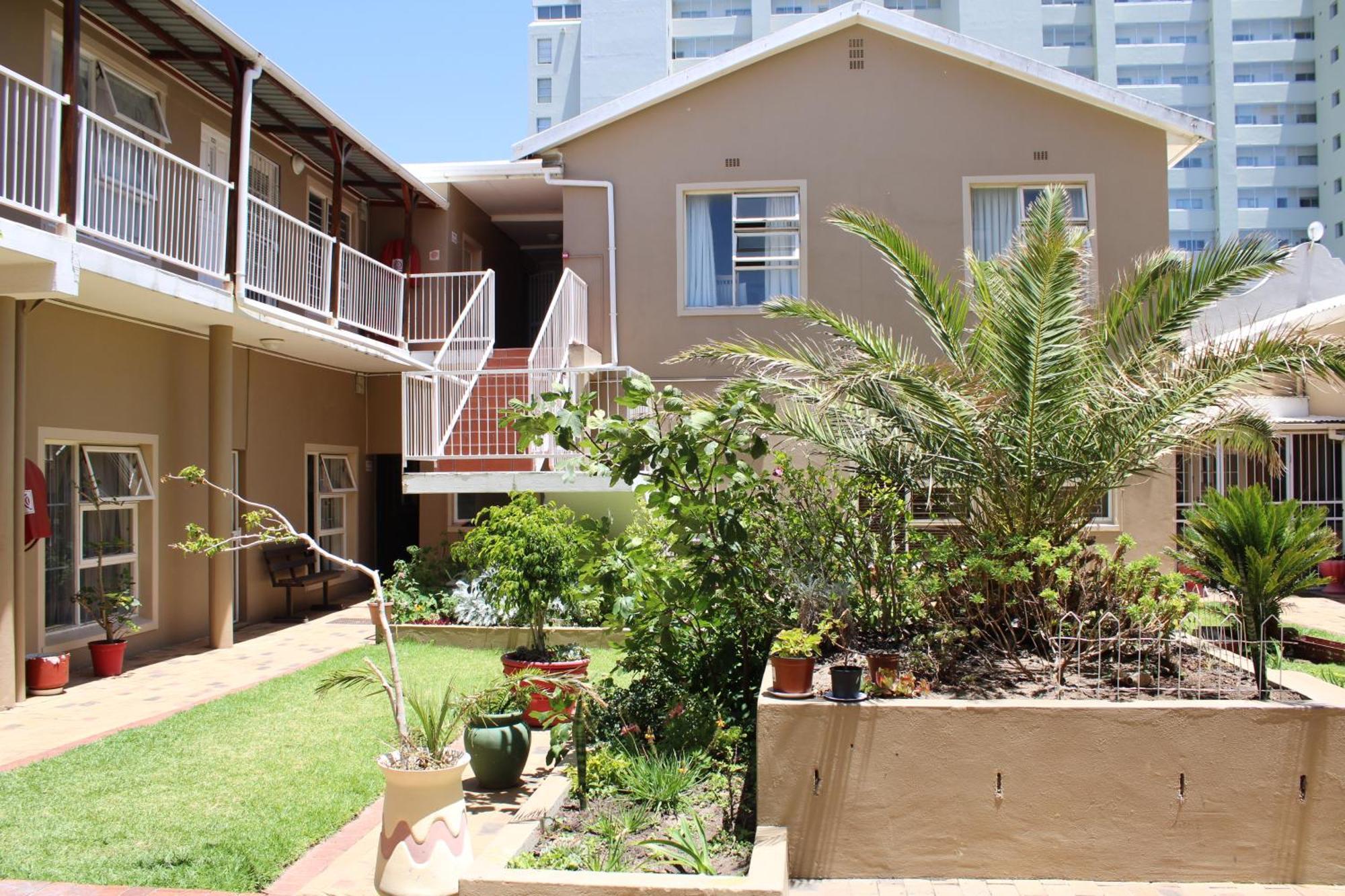 Yellow Couch 1 Kingbed Apartment Cape Town