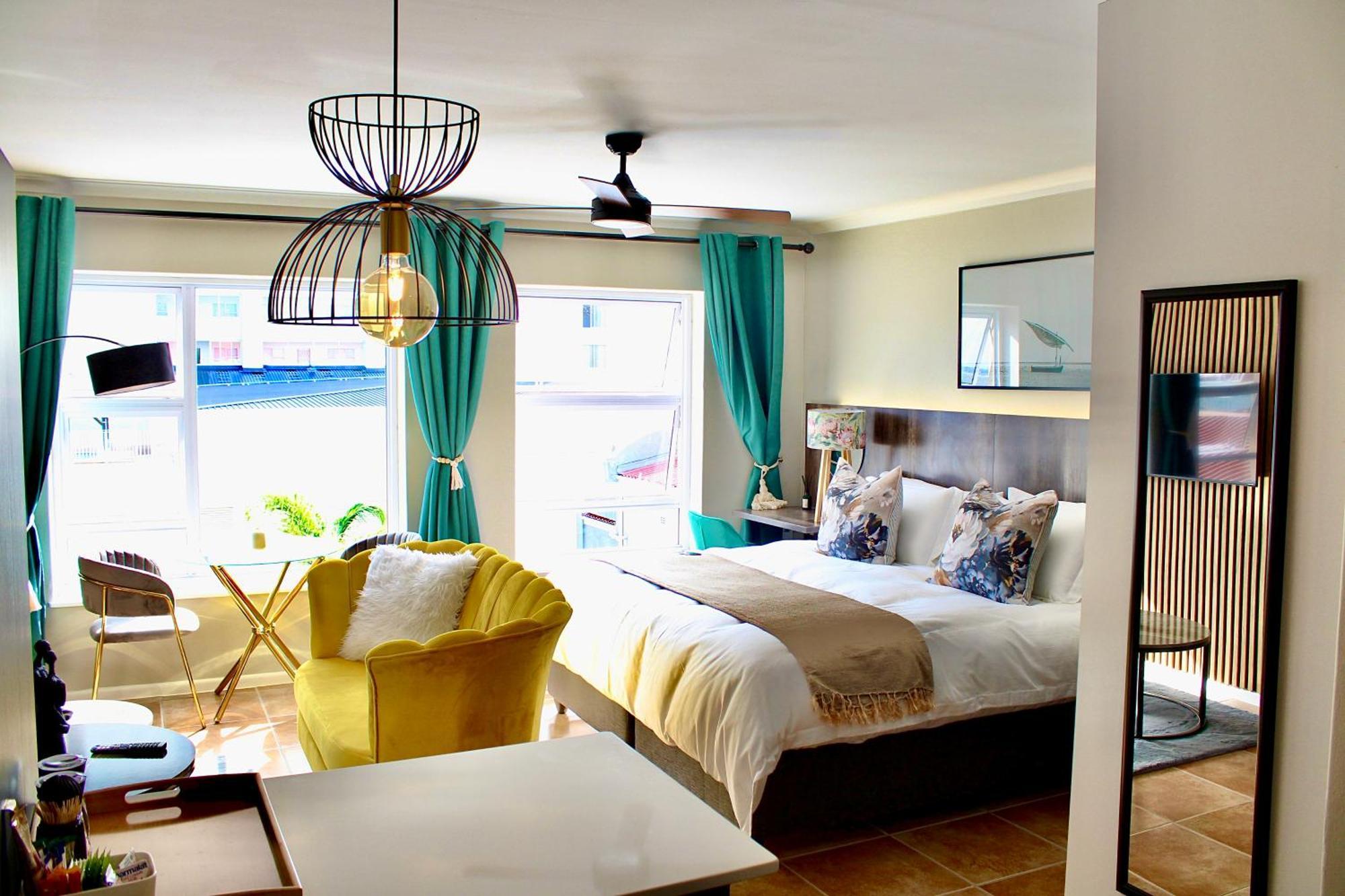 Yellow Couch 1 Kingbed * Kapstadt